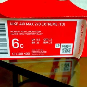 Toddler 6C Nike AirMax 270 Extreme